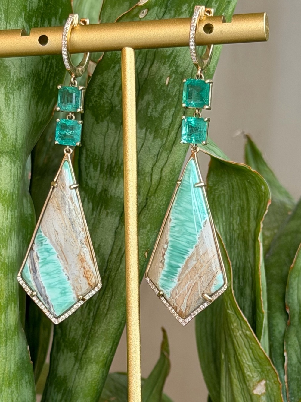 14 karat gold emerald diamond and veracitie earrings